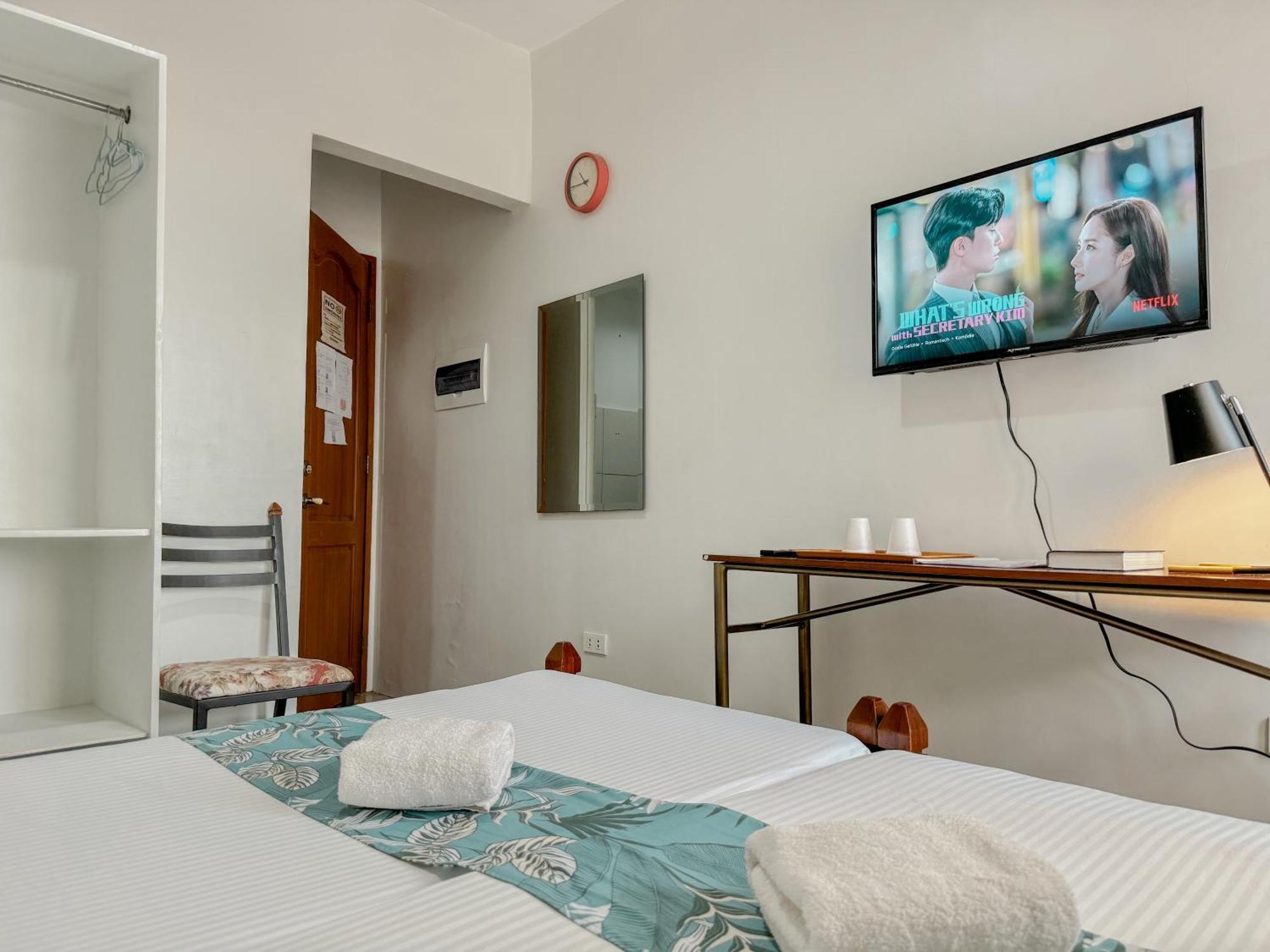 Gplace Hotel سيبو المظهر الخارجي الصورة